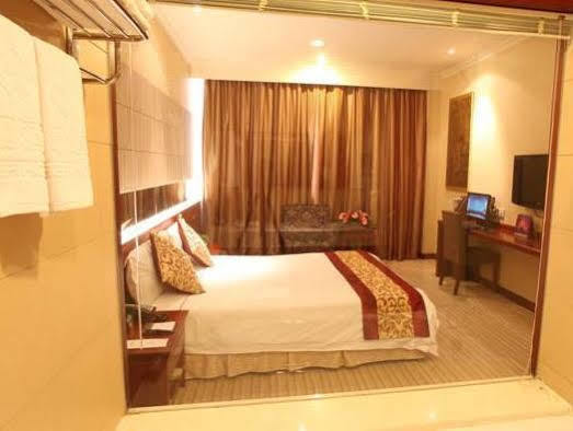Suzhou Plaza Hotel Екстер'єр фото